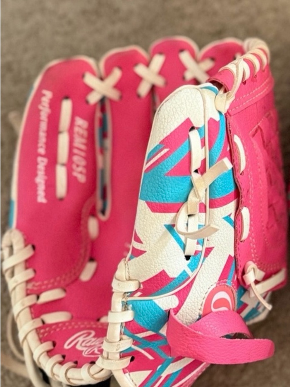 10.5  Rawlings Pink, Teal & White Youth Baseball Glove